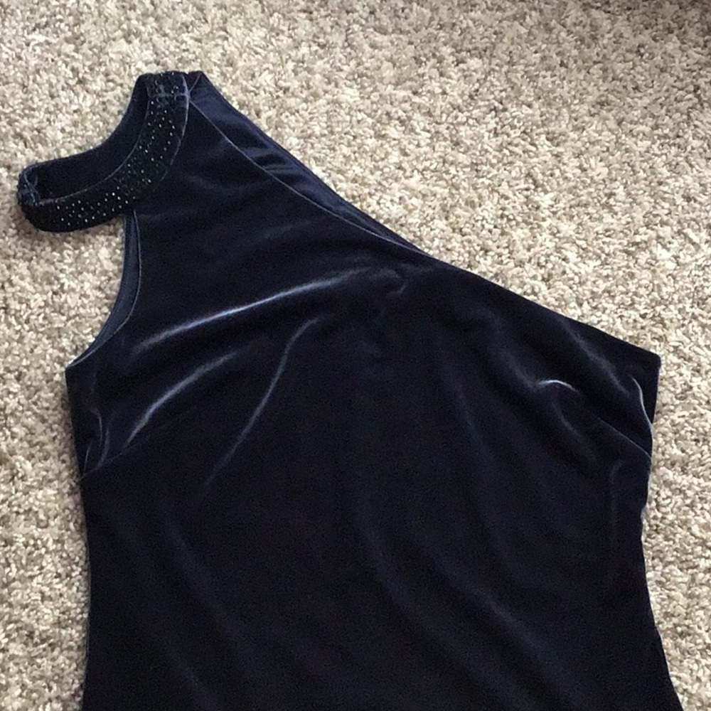 $5️⃣&🔟Sale Laundry by Shelli Segal Velvet Cocktail Dress - Picture 2 of 5